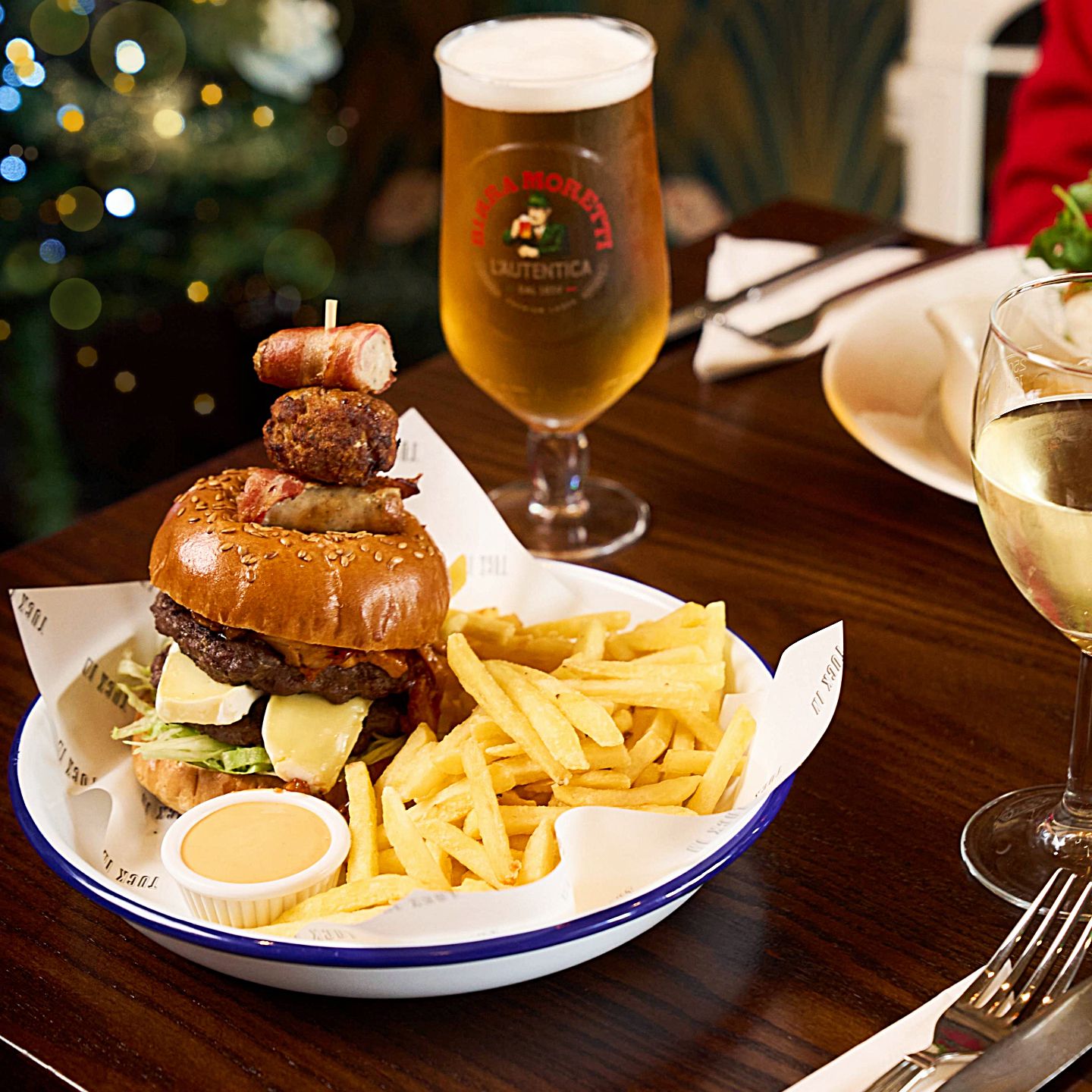 Festive Lunch & Dinner at The Bull in Wolverhampton